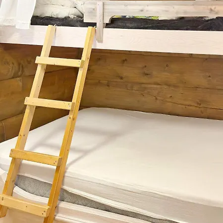 5 Person In Drangedal-by Traum * Drangedal