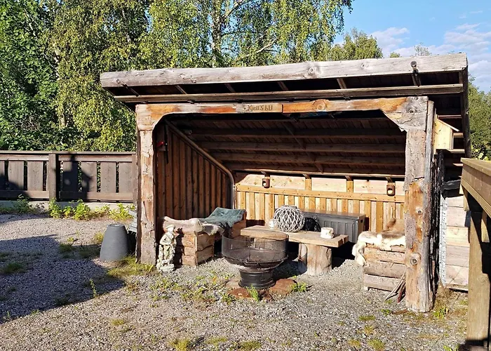 5 Person In Drangedal-by Traum *